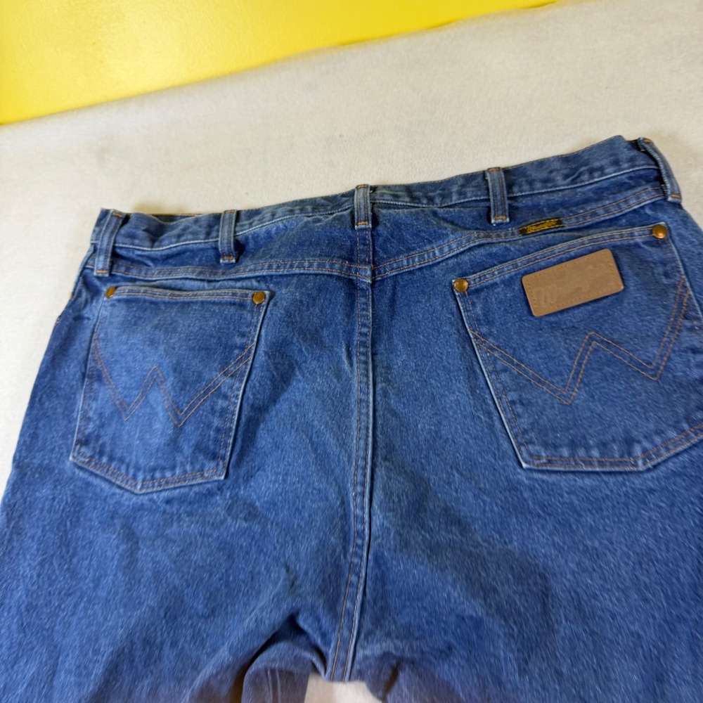 Wrangler 13MWZ Cowboy Cut Mens Jeans 40x32 Blue Denim Made in USA Original Fit